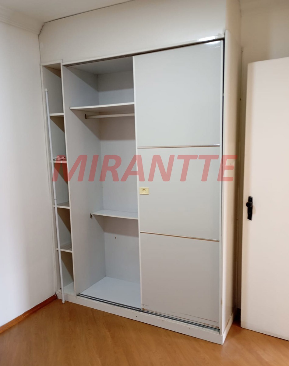 Apartamento com 2 quartos em Vila Mazzei