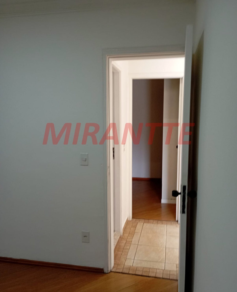 Apartamento com 2 quartos em Vila Mazzei