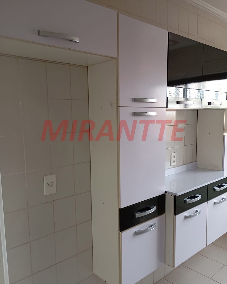 Apartamento com 2 quartos em Vila Mazzei