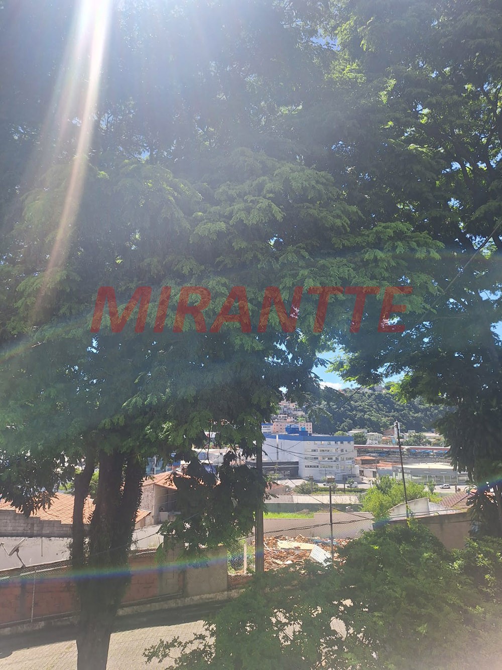 Sobrado de 670m² com 6 quartos em Jardim União