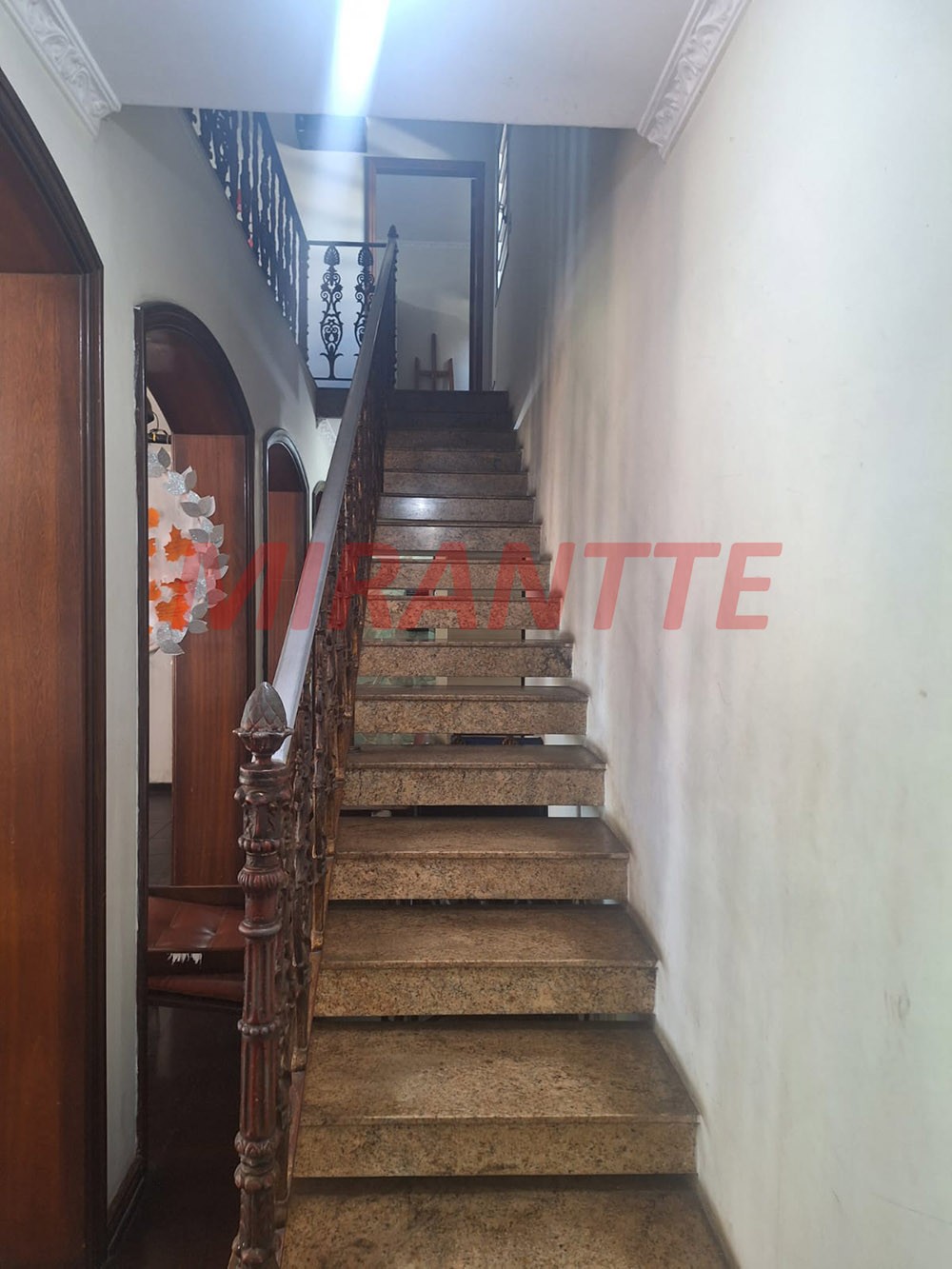 Sobrado de 670m² com 6 quartos em Jardim União