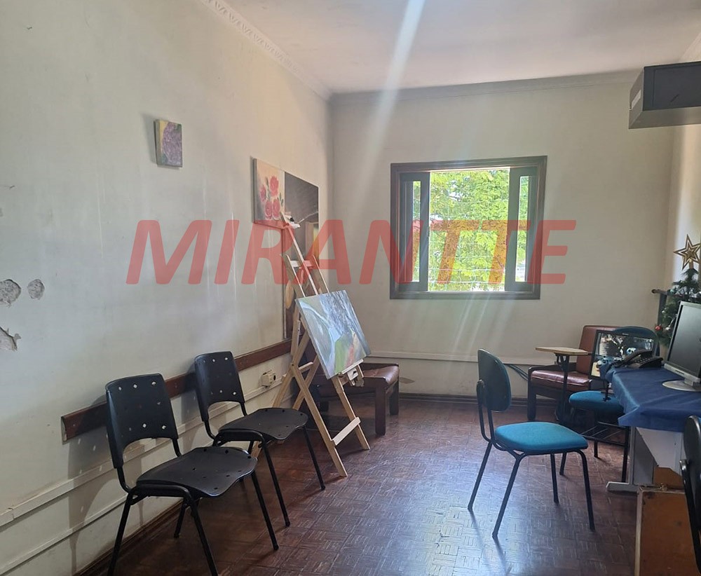 Sobrado de 670m² com 6 quartos em Jardim União