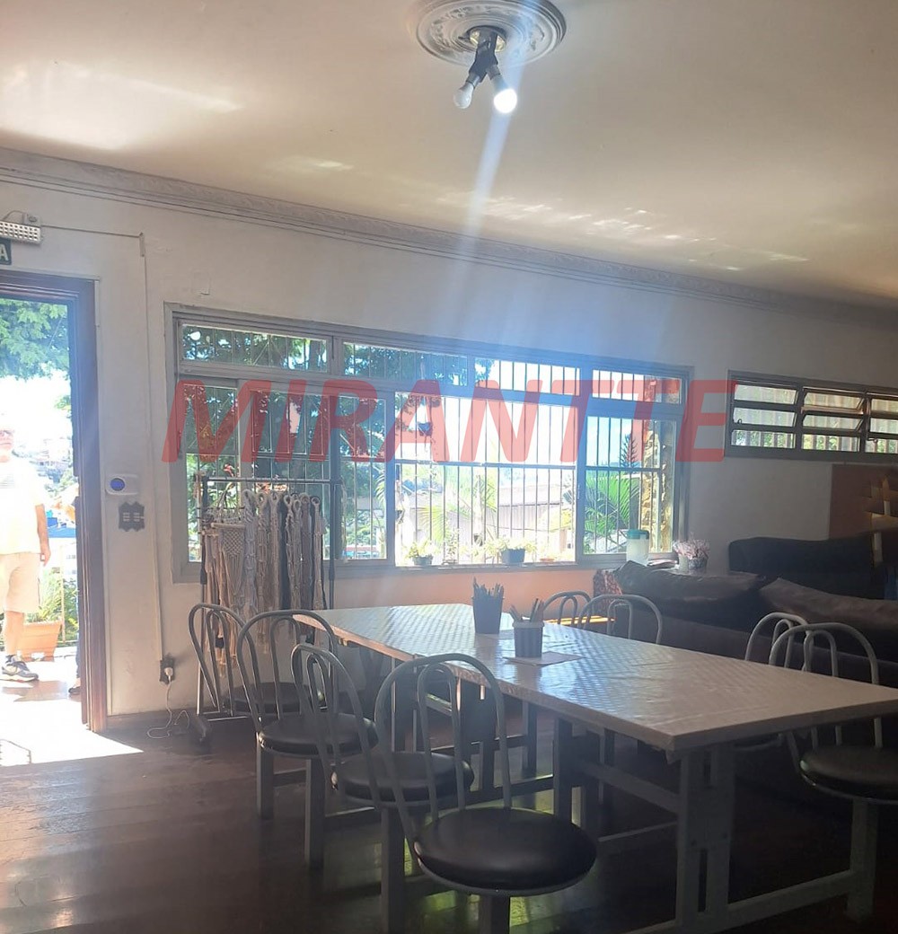 Sobrado de 670m² com 6 quartos em Jardim União