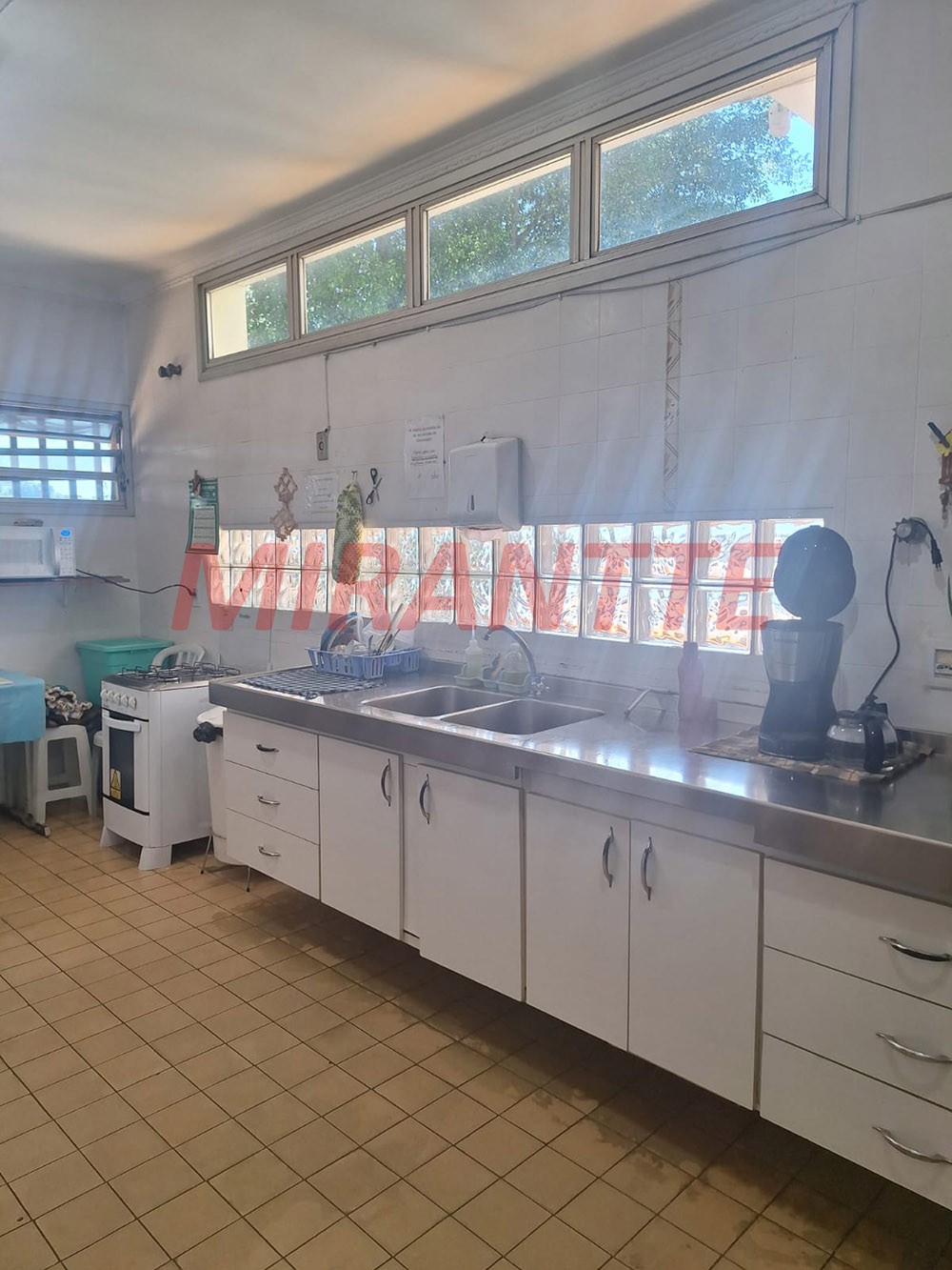 Sobrado de 670m² com 6 quartos em Jardim União