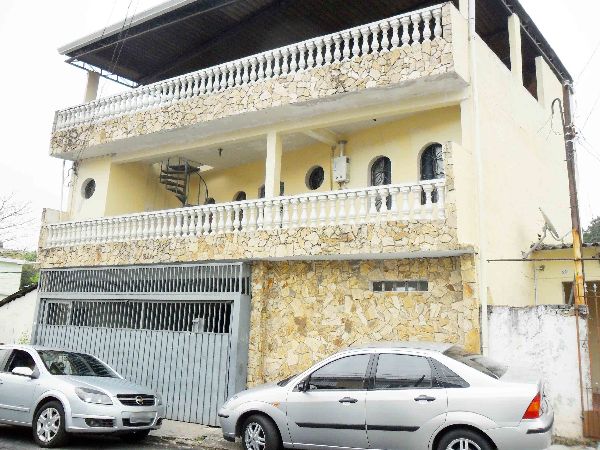 Sobrado de 120m² com 4 quartos em Imirim