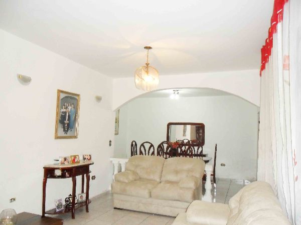 Sobrado de 120m² com 4 quartos em Imirim