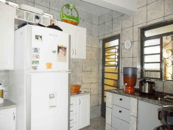 Sobrado de 120m² com 4 quartos em Imirim