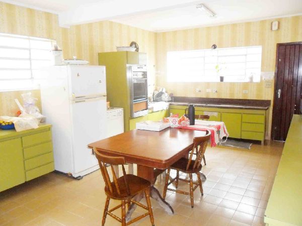 Sobrado de 264m² com 3 quartos em Santana