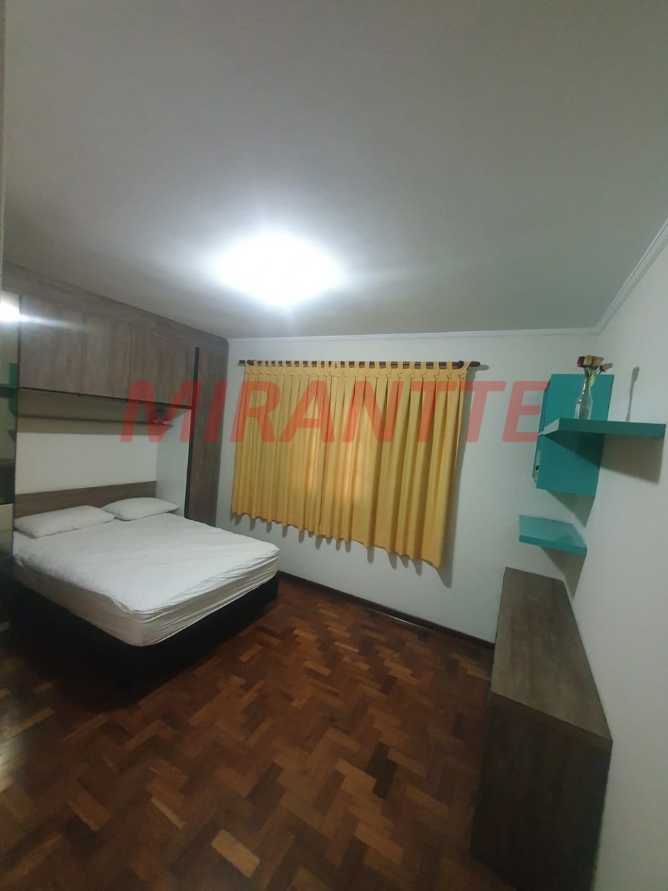 Sobrado de 221m² com 3 quartos em Vila Nova Parada
