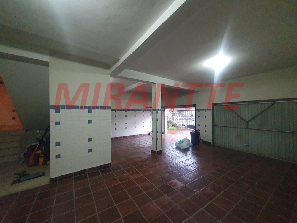 Sobrado de 221m² com 3 quartos em Vila Nova Parada