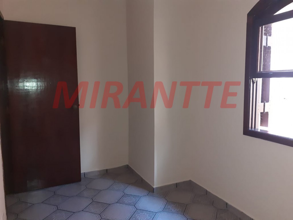 Sobrado de 138m² com 3 quartos em Vila Mazzei