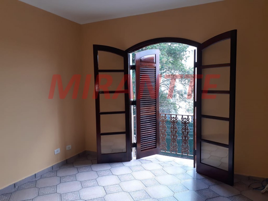 Sobrado de 138m² com 3 quartos em Vila Mazzei