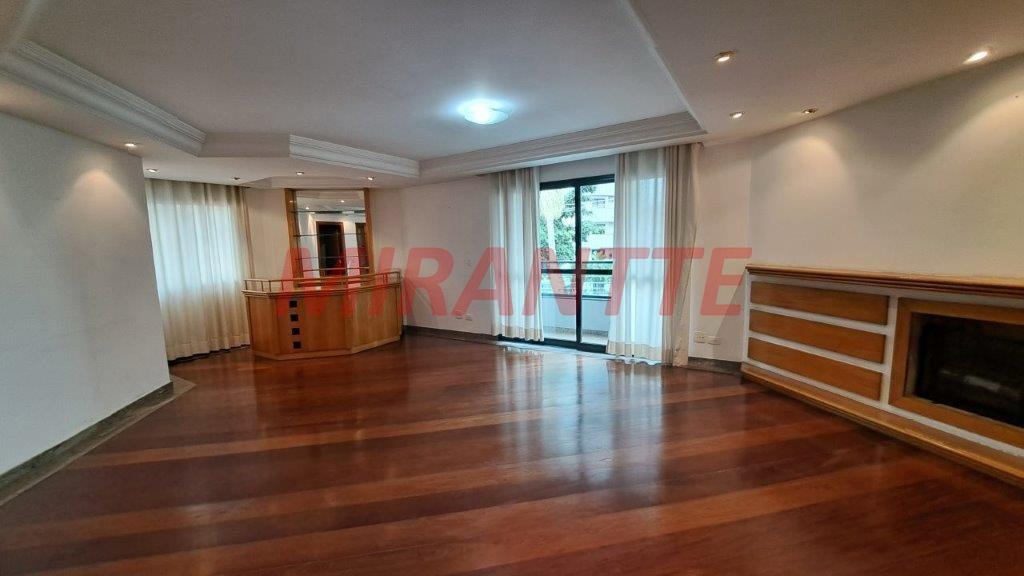 Apartamento de 158m² com 3 quartos em Santana