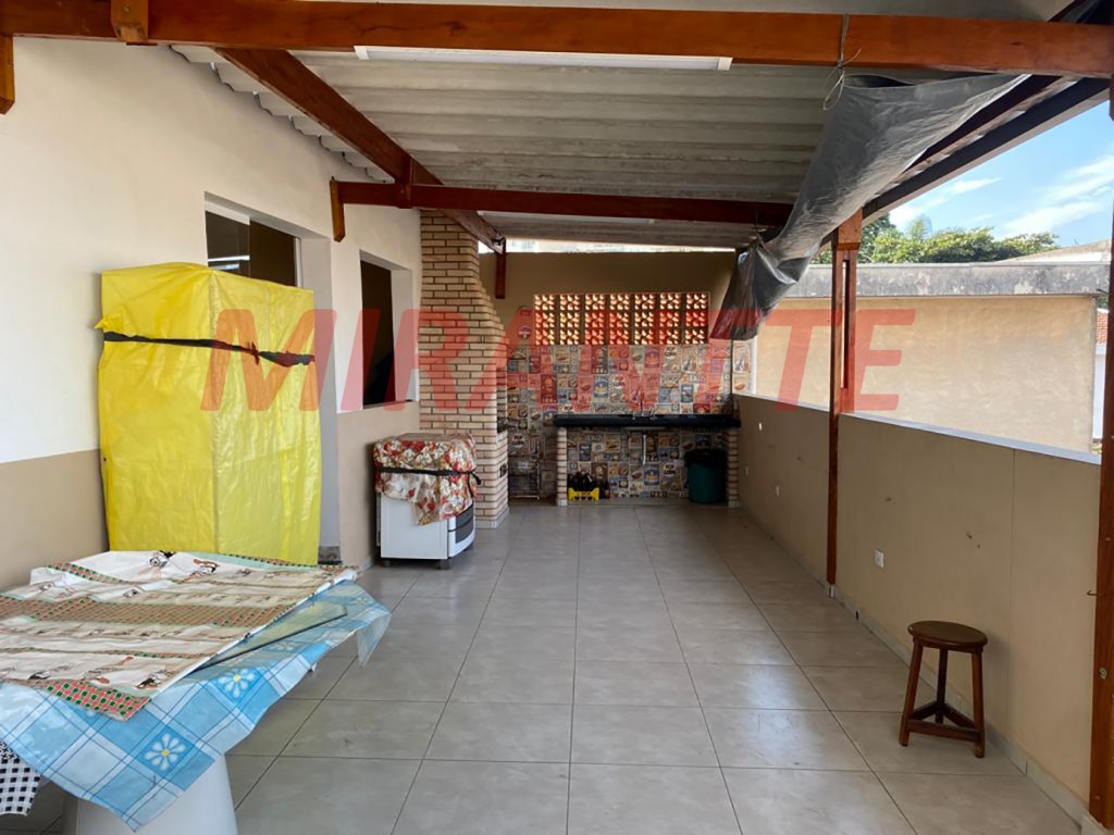 Sobrado de 200m² com 2 quartos em Limão