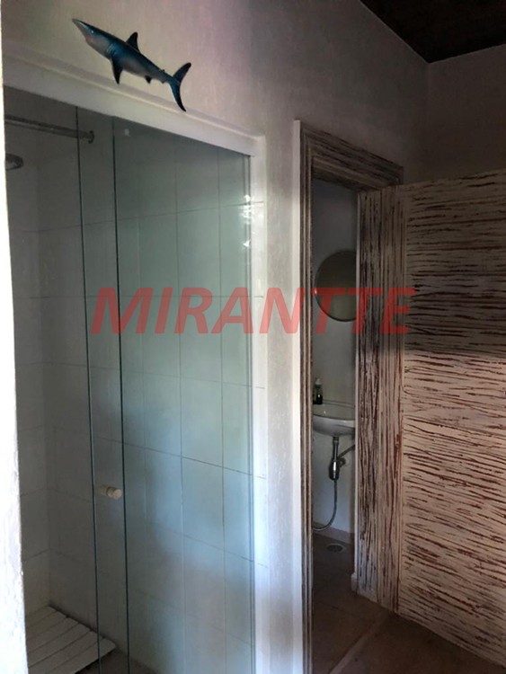 Sobrado de 980m² com 3 quartos em Serra Da Cantareira