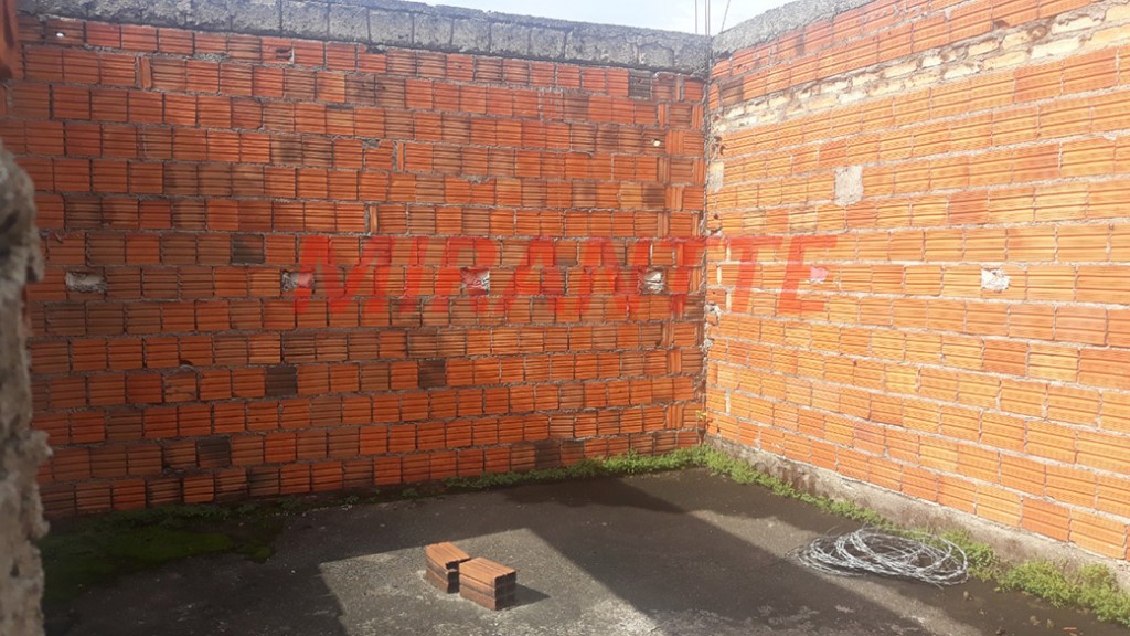Galpao de 533m² em Parque Peruche