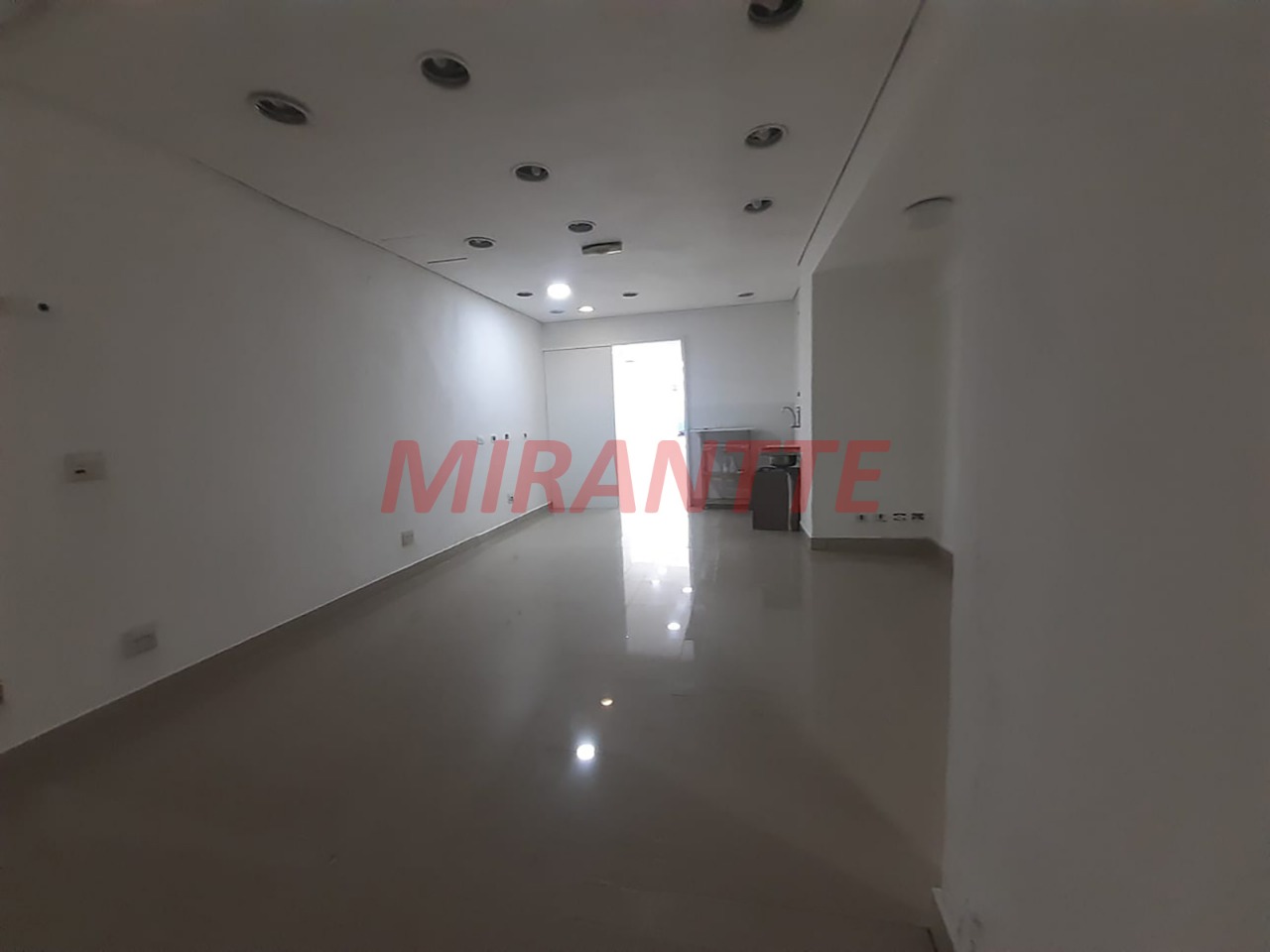 Comercial de 100m² em Santana
