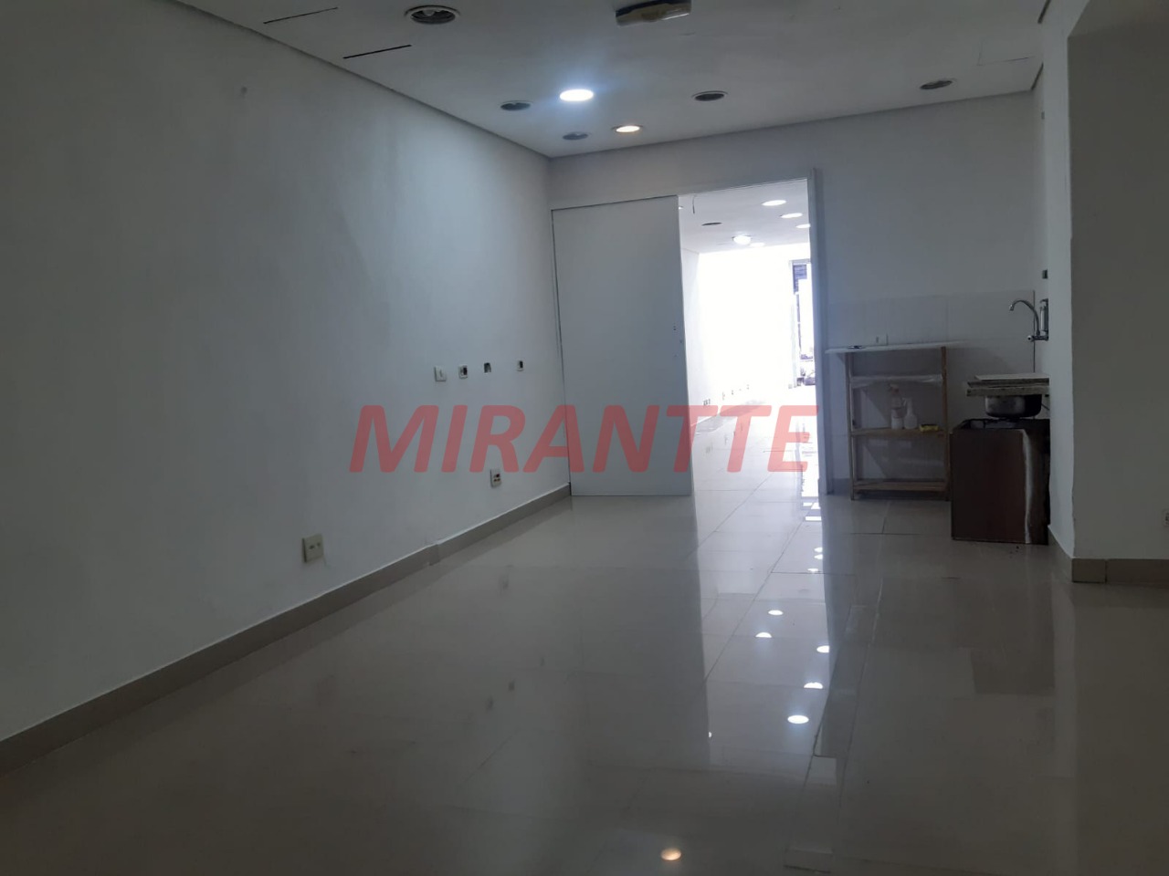 Comercial de 100m² em Santana