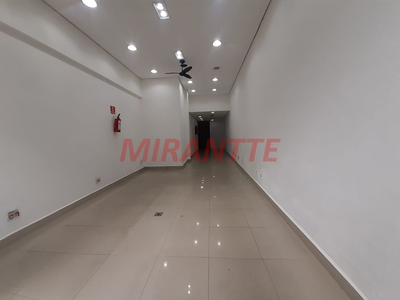 Comercial de 100m² em Santana