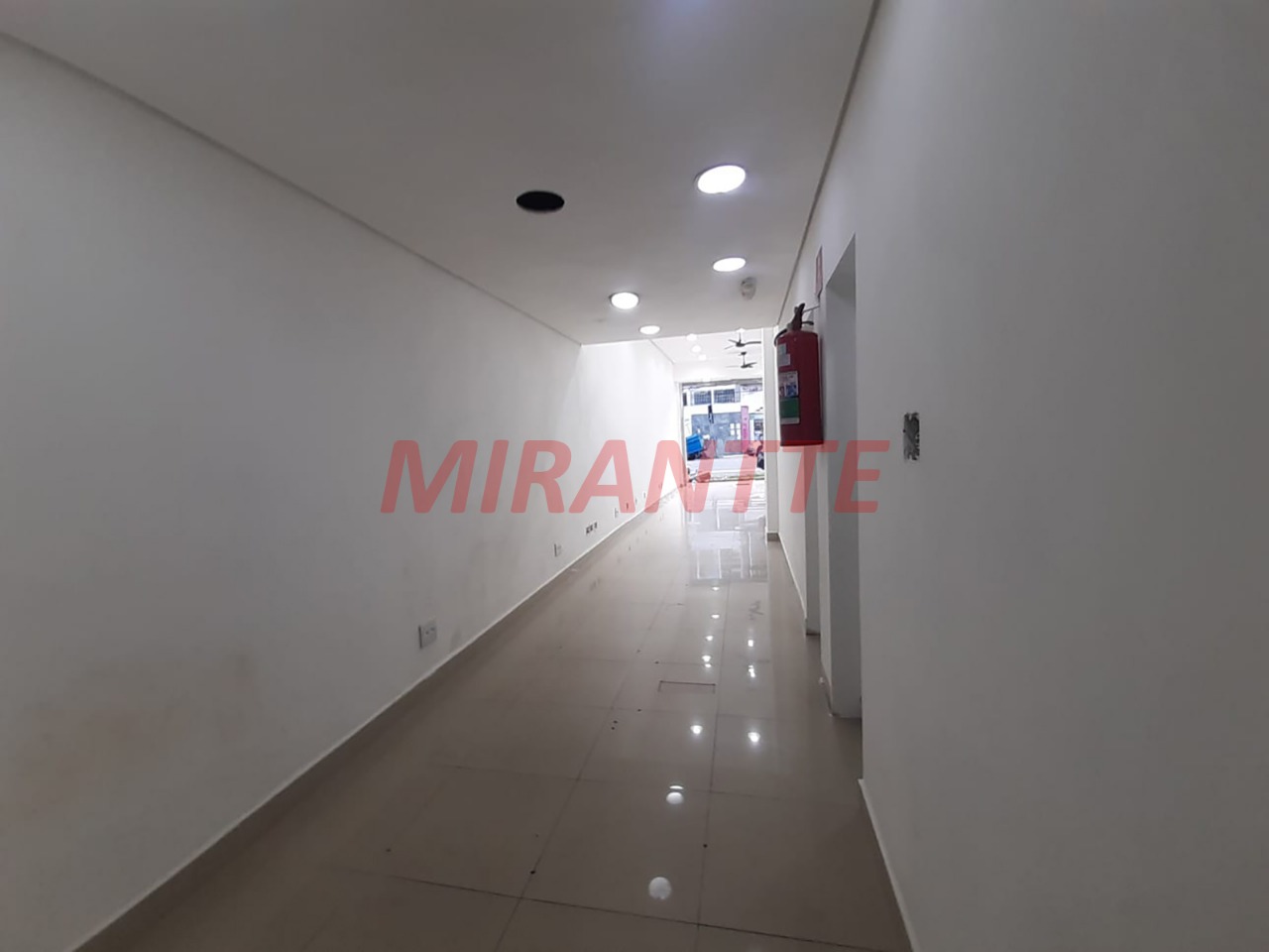 Comercial de 100m² em Santana