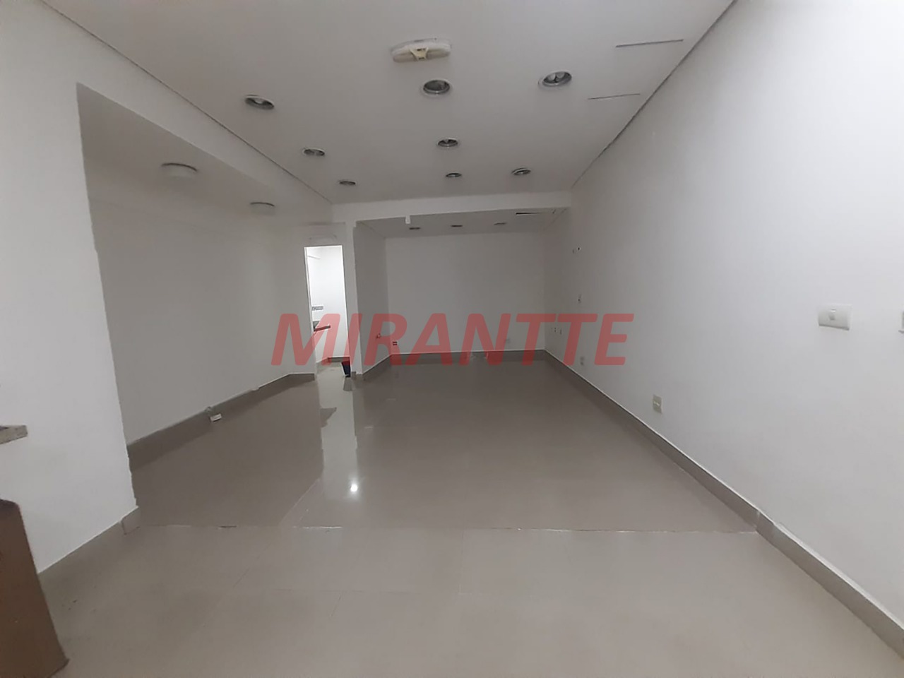 Comercial de 100m² em Santana