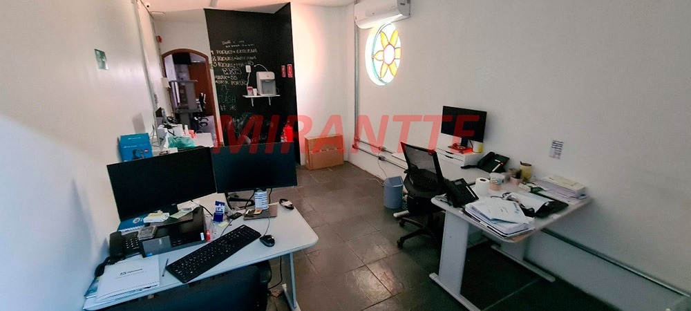 Sobrado de 300m² com 5 quartos em Santana