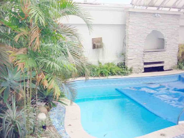 Comercial de 658m² em Jardim São Bento