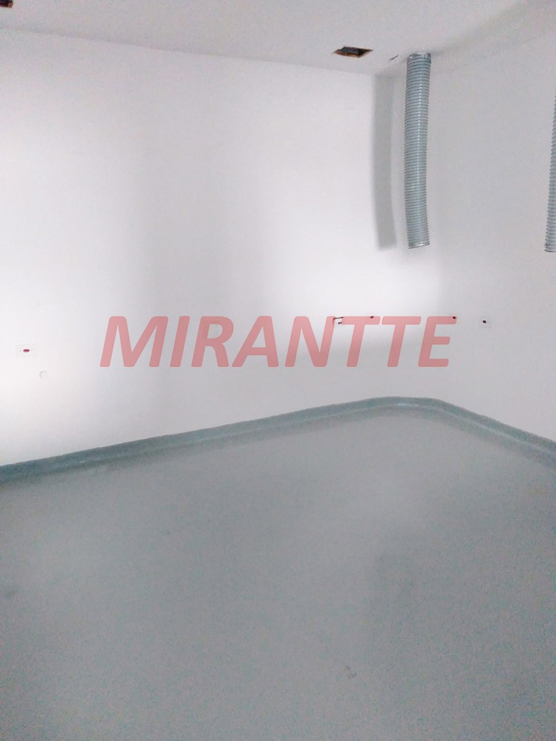 Comercial de 2200m² em Gopoúva