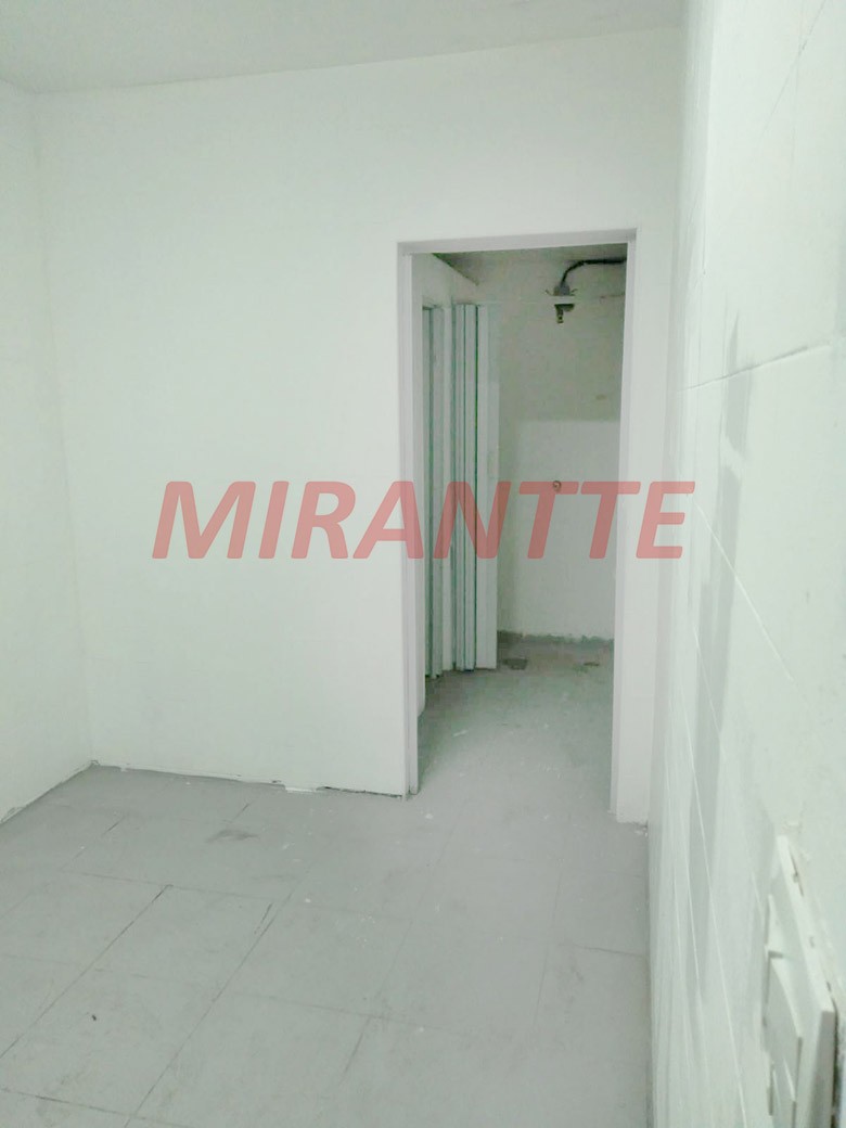 Comercial de 2200m² em Gopoúva
