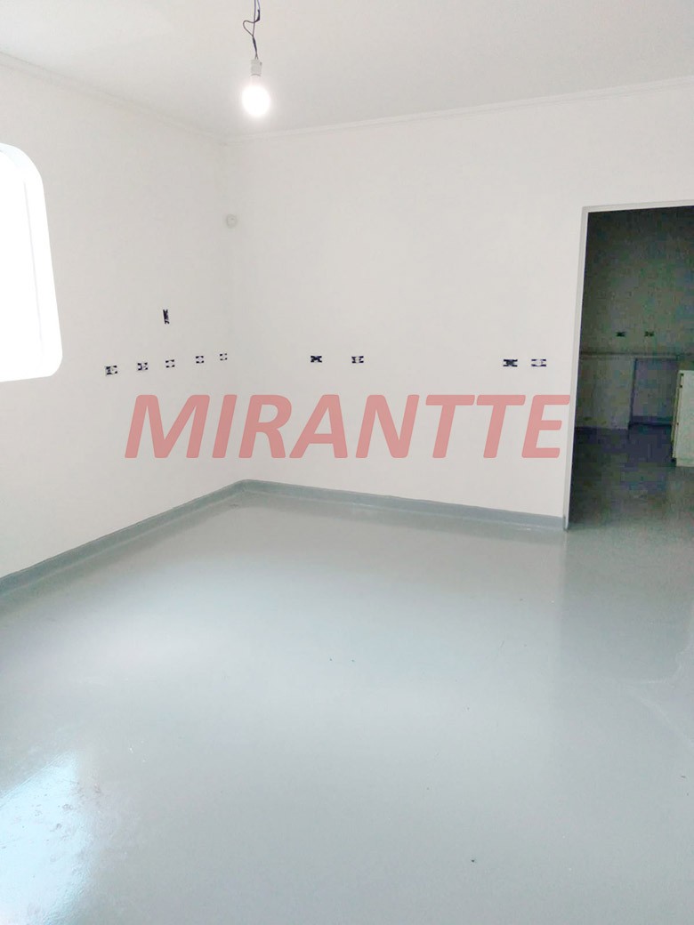 Comercial de 2200m² em Gopoúva