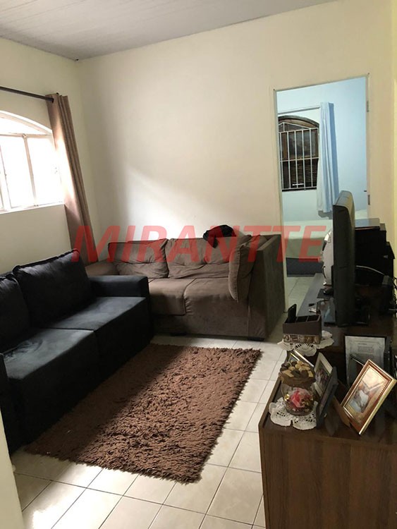 Casa terrea com 1 quarto em Parada Inglesa
