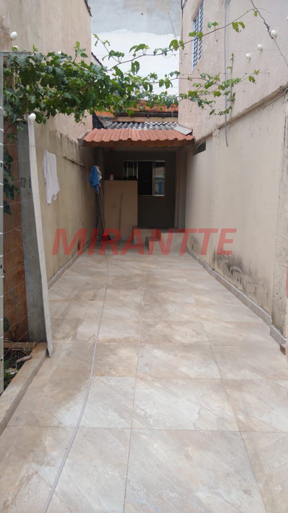 Sobrado de 150m² com 4 quartos em Jardim Jaçanã