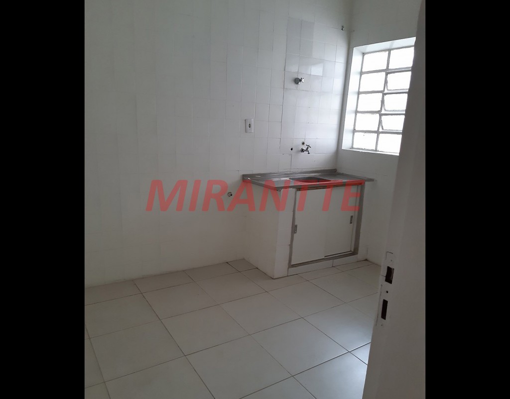 Conjunto comercial em Santana