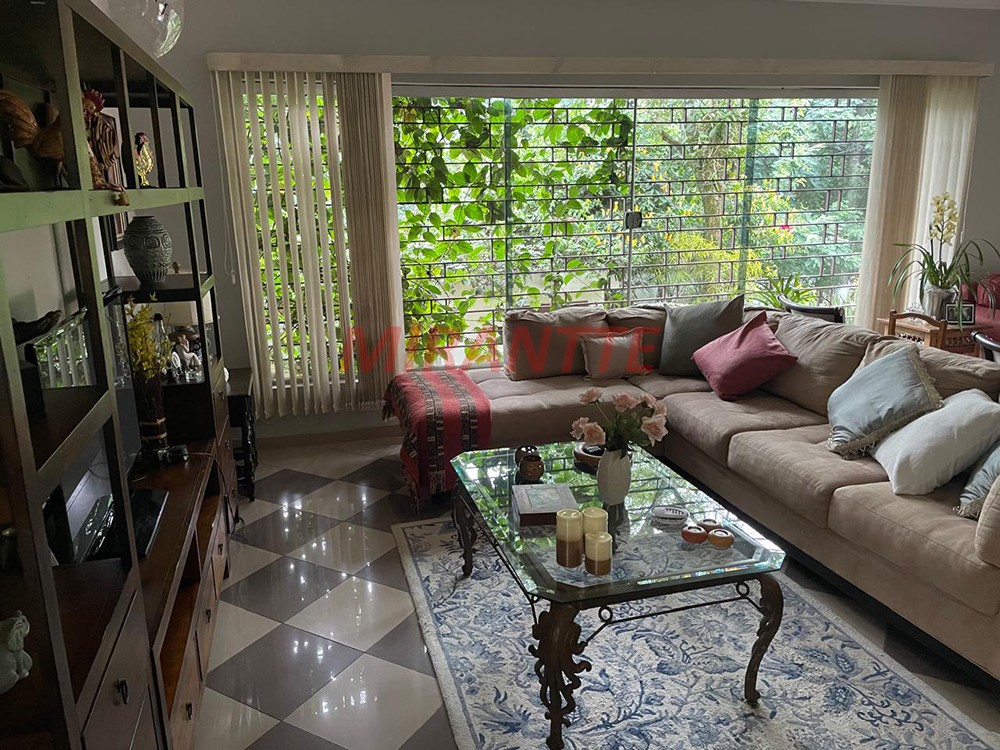 Casa terrea de 470m² com 3 quartos em Jardim Floresta