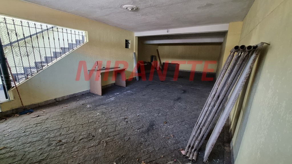 Comercial de 330m² em Casa Verde Média