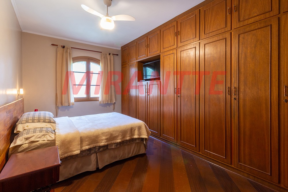 Sobrado de 371m² com 3 quartos em Jardim França