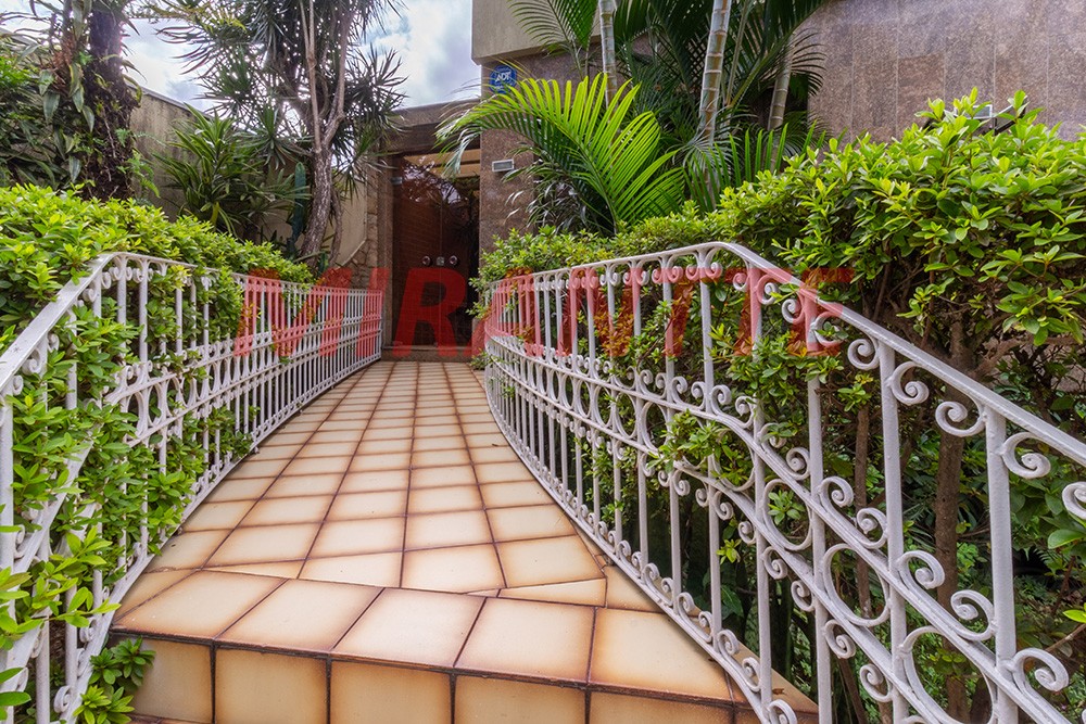 Sobrado de 371m² com 3 quartos em Jardim França
