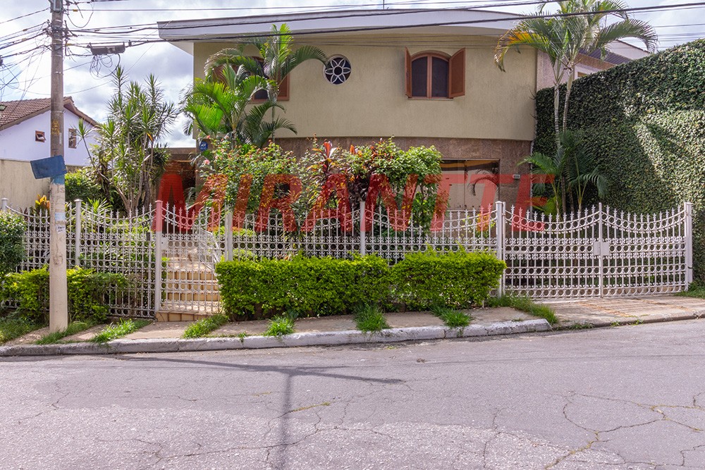 Sobrado de 371m² com 3 quartos em Jardim França
