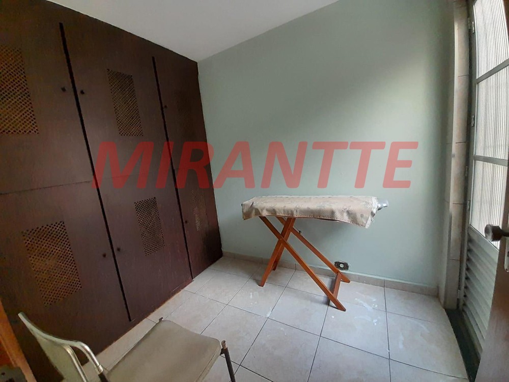 Casa terrea de 376m² com 6 quartos em Vila Nivi