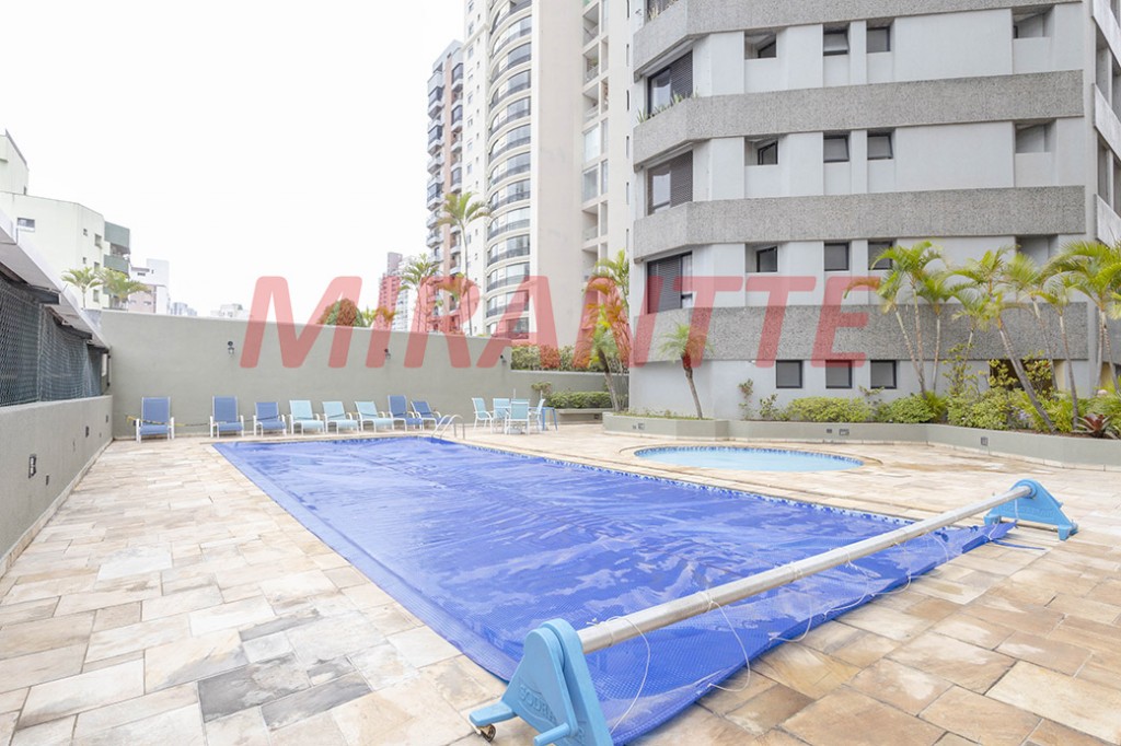 Apartamento de 256m² com 4 quartos em Santana