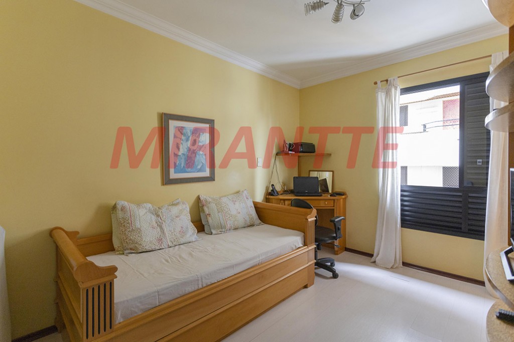 Apartamento de 256m² com 4 quartos em Santana