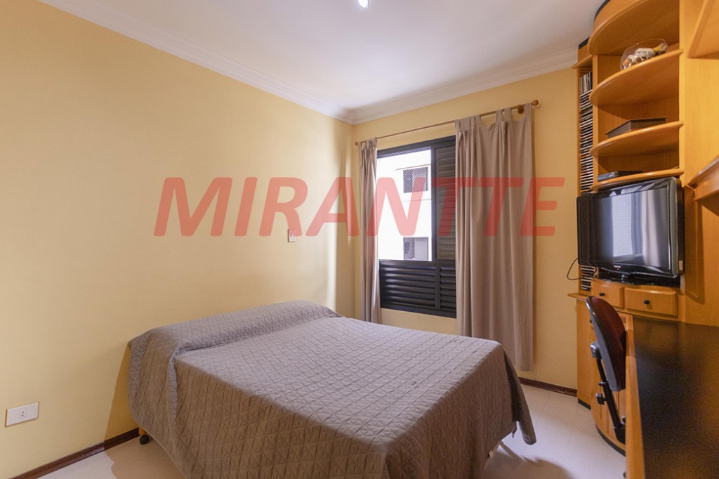 Apartamento de 256m² com 4 quartos em Santana