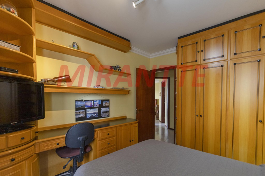 Apartamento de 256m² com 4 quartos em Santana