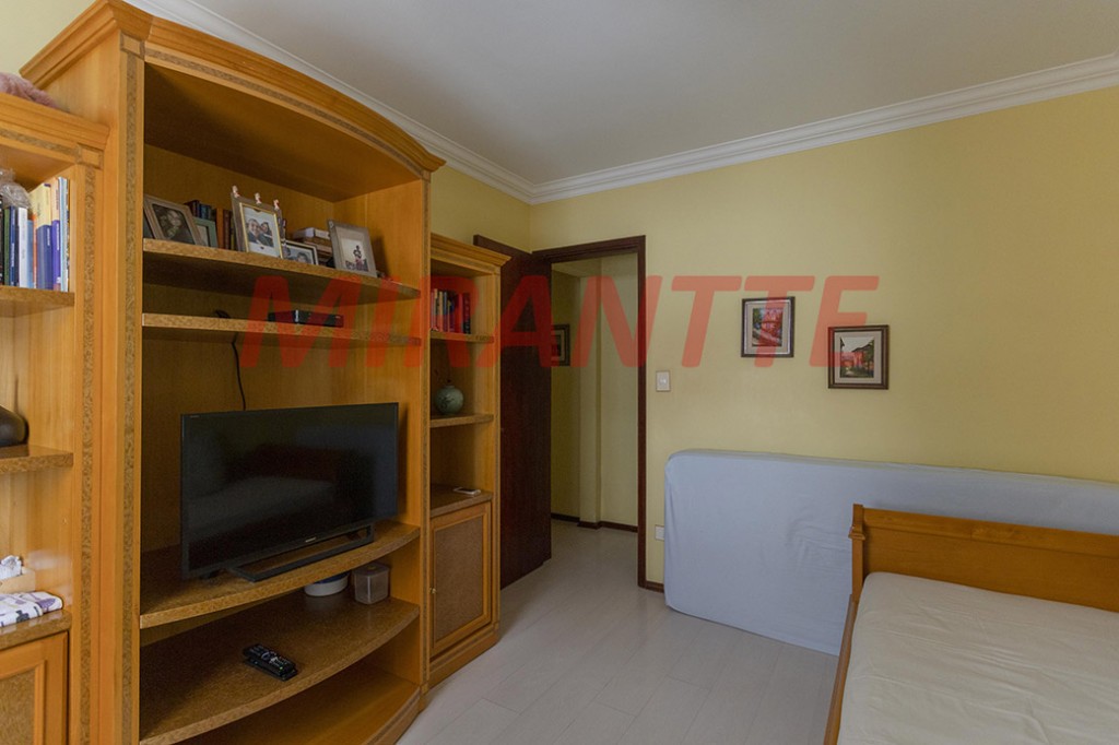 Apartamento de 256m² com 4 quartos em Santana