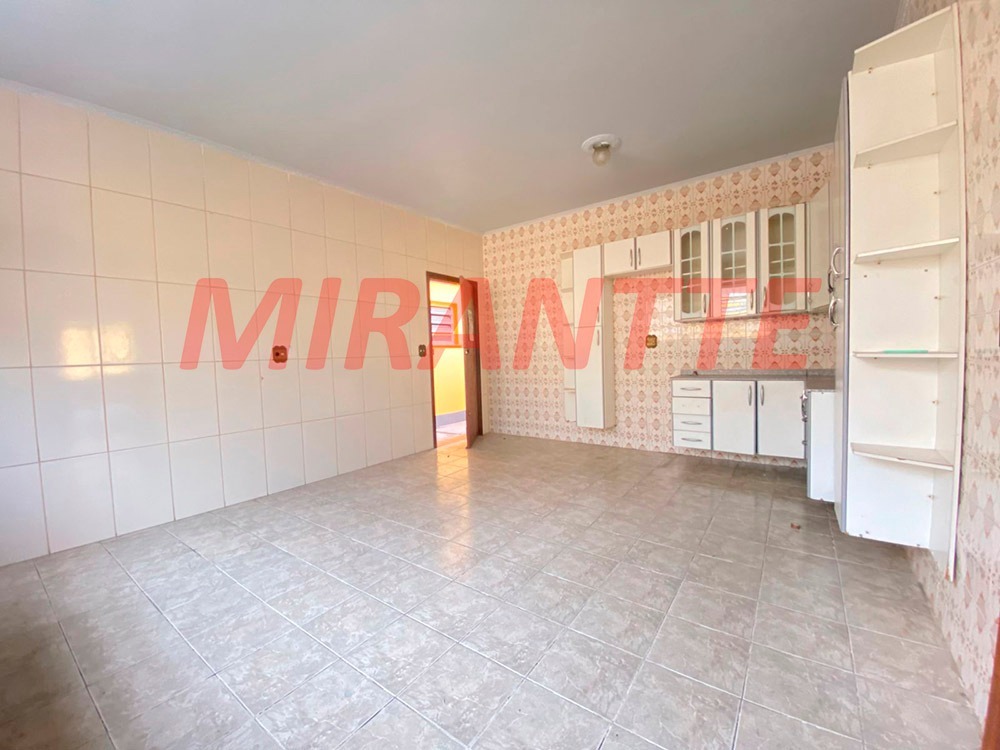 Sobrado de 274m² com 3 quartos em Tremembe