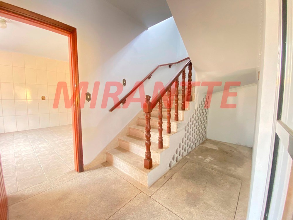 Sobrado de 274m² com 3 quartos em Tremembe