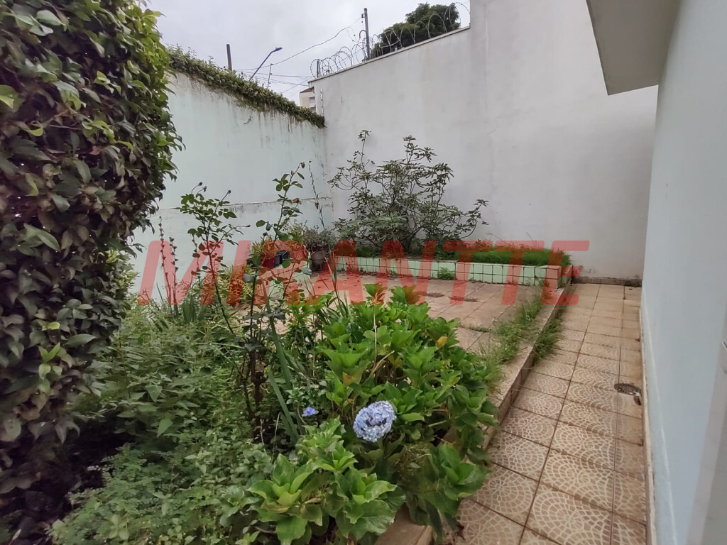Casa terrea com 3 quartos em Imirim