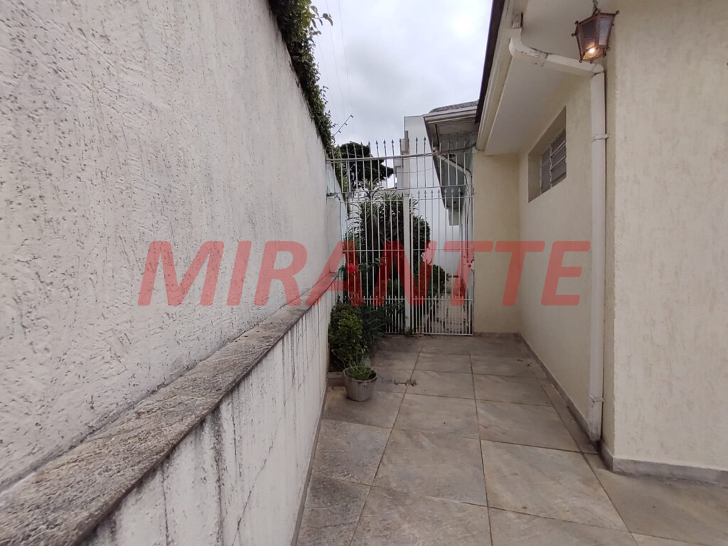 Casa terrea com 3 quartos em Imirim