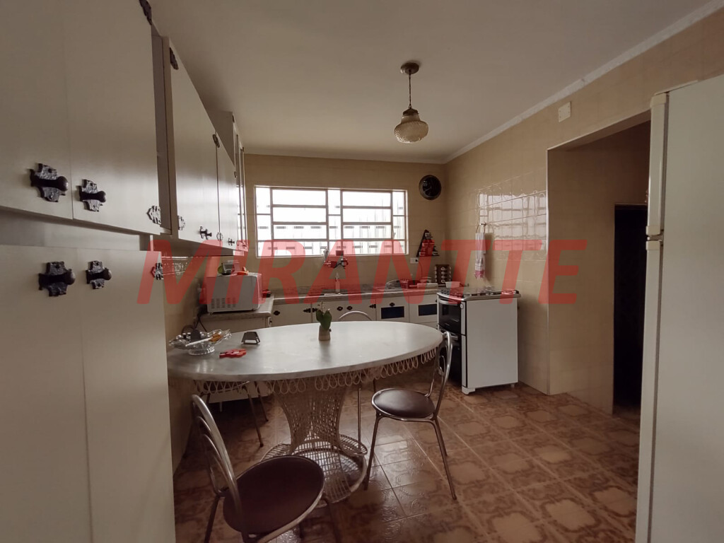 Casa terrea com 3 quartos em Imirim