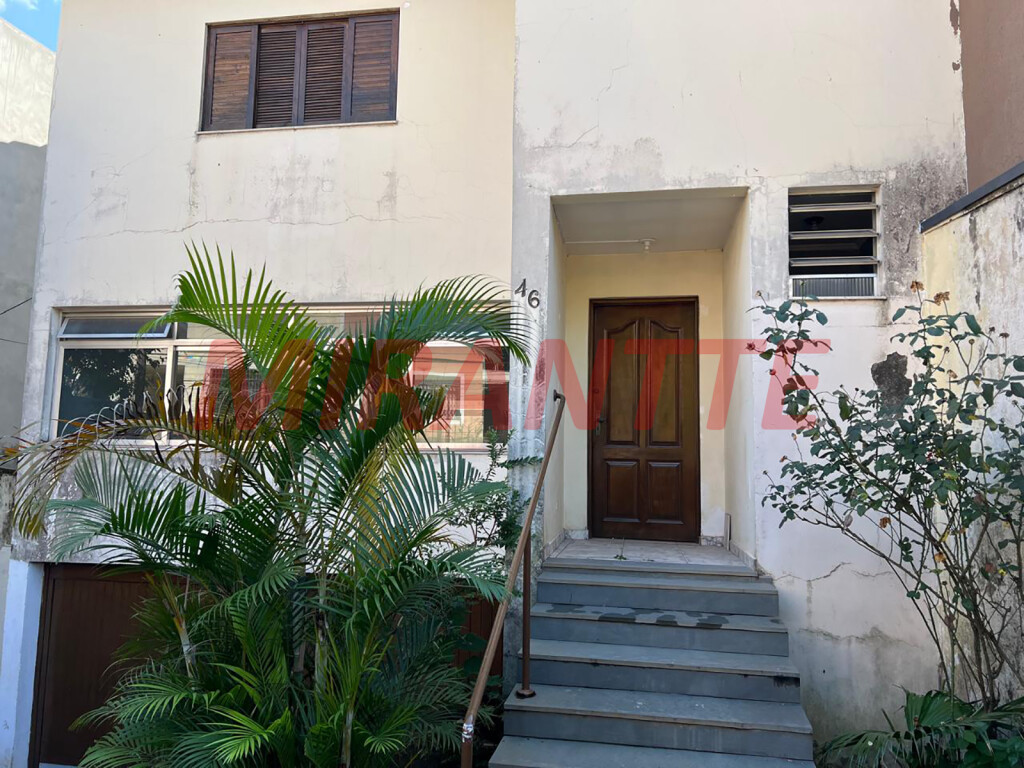 Sobrado de 350m² com 3 quartos em Santa Teresinha